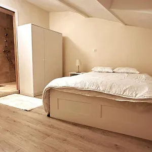  Apartment Entier Full Equipe Belgium